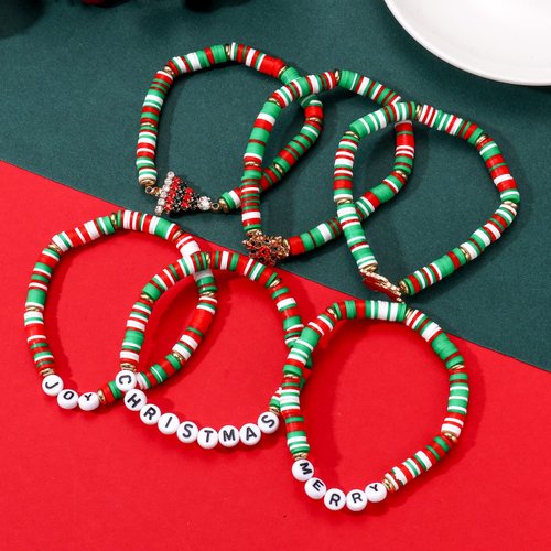 XOCARTIGE Christmas Bracelets Holiday Heishi Bracelets for Women Stackable Red Green Clay Beaded Stretch Bracelets Snowflake Xmas Tree Reindeer Charms Bracelets Holiday Gifts (Christmas 3)