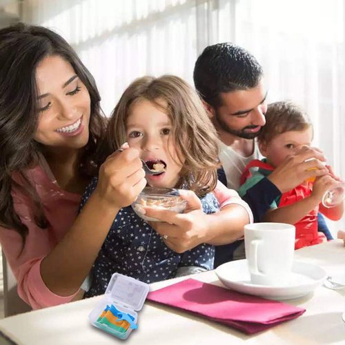 FAMILIFE Floss Picks, 120 Picks Kid's Dental Floss Picks without Fluoride, Tooth Picks Flossers with 4 Travel Handy Cases, Helps to Fight Tooth Decay and Keep Your Kids’ Teeth Clean, Floss for Family