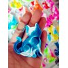 Roaqua 30 Packs Bulk cat Animal Fidget Mini pop Keychain Rainbow Friend Birthday Summer Party Favors Holiday Children Kids Students Prize