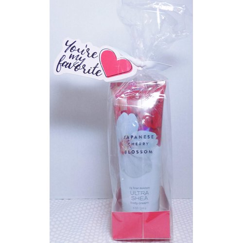 Bath and Body Works Japanese Cherry Blossom Set W Tag That Reads"You're My Favorite" Includes 8 oz Fine Fragrance Mist and 8 oz Ultra Shea Body Cream