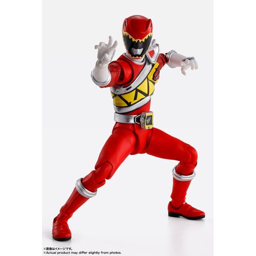 BANDAI SPIRITS(バンダイ スピリッツ) S.H. Figuarts (True Bone Carving Process) Juden Sentai Kyoryuger Kyoryu Red, Approx. 5.7 inches (145 mm), ABS & PVC Pre-Painted Action Figure