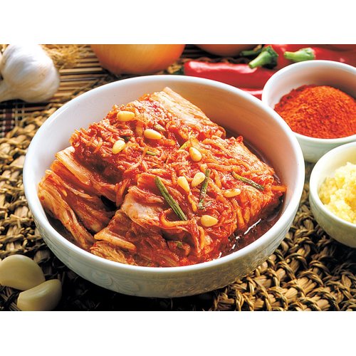 Korean Red Chili Pepper Flakes Gochugaru 고추가루 (3 oz.)