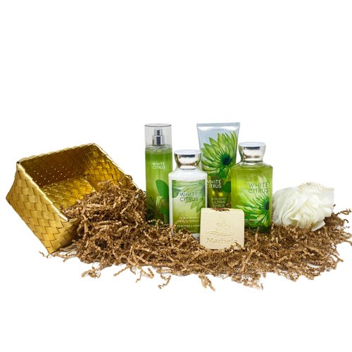 Bath & Body Works White Citrus Gold Woven Basket 4 Piece Gift Set - Fragrance Mist - Body Cream - Shower Gel - Body Lotion - with a Creamy Rose Bar Soap + a FREE Shower Sponge