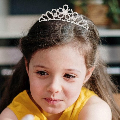 Kilshye Silver Tiara Comb Wedding Crown Hair Comb Rhinestone Princess Tiaras Birthday Costume Crowns for Girls and Women (A)