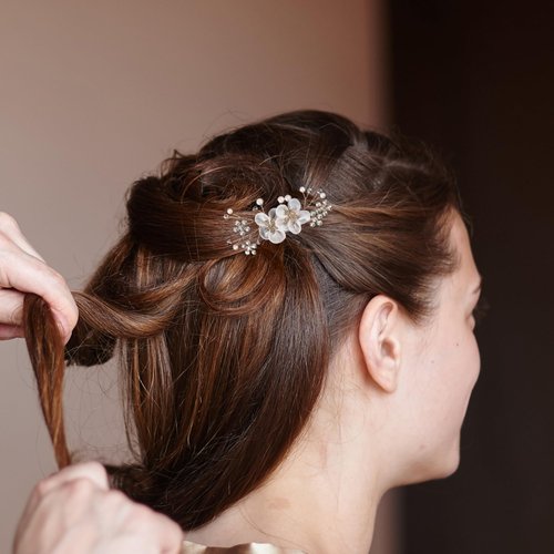 VMila Wedding Pearl Hair Comb Wedding Hair Comb Bridal Hair Accessories Pearl Flower Hair Accessories For Women Girls Wedding Hair Accessories (Cloth Flower)