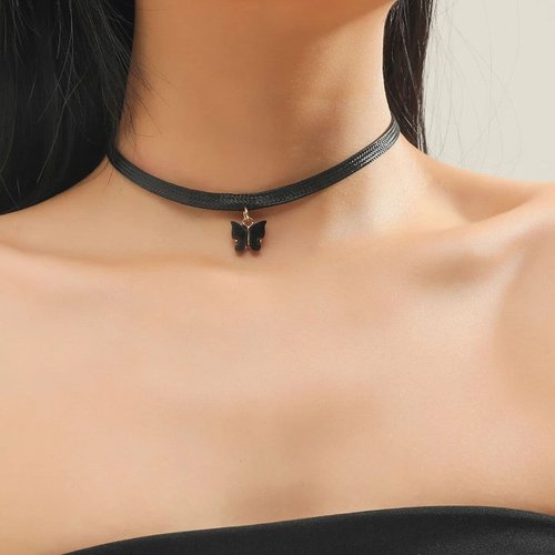 YienDoo Vintage Black Choker Necklace Chain Goth Leather Choker Butterfly Pendant Necklace Velvet Choker Punk Necklace Rock Statement Butterfly Necklace Charm Jewelry Gift for Women
