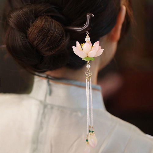 Lotus Flower with Pearl Tassels Hairpin, Chinese Hanfu Retro Flower with Wood Handmade Hair Clip Hair Accessories for Women Girls Long Hair