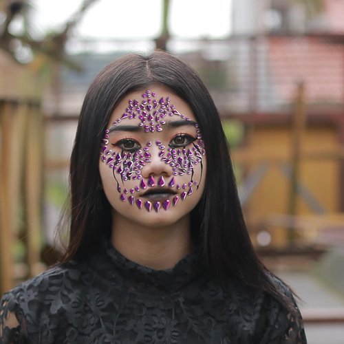 Halloween Face Jewels Stickers Sugar Skull Face Gems Stickers Day of The Dead Face Rhinestone Crystals Stickers Festival Rave Temporary Tattoos Face Gems Stick on for Halloween Cosplay Party