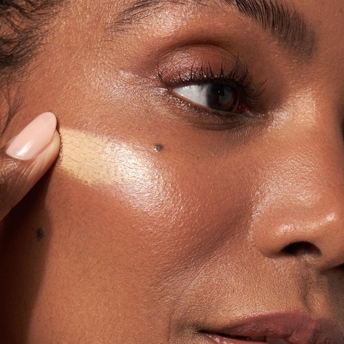 MDSolarSciences Gleam and Glow SPF 50 Tinted Face Moisturizer with Broad Spectrum UV Protection, Anti Aging Antioxidants, Sheer, Hydrating Face Sunscreen and Makeup Primer for Radiant Skin, 1.7 Fl Oz