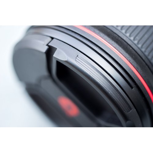 77mm Lens Cap Center-Pinch, Extra Strong Springs, Made from 100% Recycled Plastic