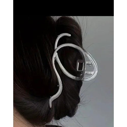 Generic Silver Hair Claw Clip for Women, Metallic Finish, 1 Count (Pack of 1)