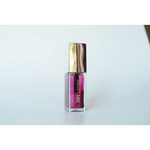 Haus Labs Lip Oil - Hue (Sheer Berry) | Nourishing Lip Care | Hydrating