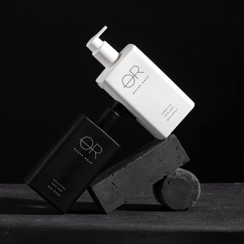 OCEAN ROAD Black Exfoliating Hand Wash 13.5 fl oz - Invigorating Cleanser for Soft and Smooth Hands