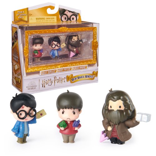Wizarding World Harry Potter, Micro Magical Moments Action Figures Set with Exclusive Harry, Hagrid, Dudley & Display Case, Kids Toys for Ages 6+