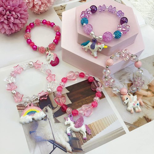 ELEMIRSA 5pcs Little Girl Bracelet Kids Unicorn Bracelets Girl Unicorn Party Favor Pretend Play Bracelet for Toddlers Teens Charm Bracelet Gift Box