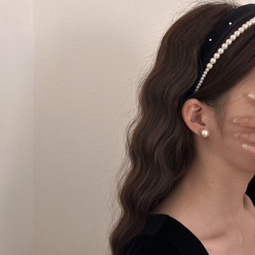 Black Headbands for Women Girls Double Layer Pearl Velvet Headbands Non Slip Soft Thick Padded Headband Sparkly Fall Turban Headband No Teeth Head Bands Hoops Headwear Styling Tools Accessories