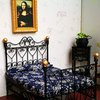 Cuteam European Style Dollhouse Bed with Mattress & Pillow 1 12 Scale Dollhouse Bed Dollhouse Furniture Miniature Dollhouse Furniture Dollhouse Decor Black