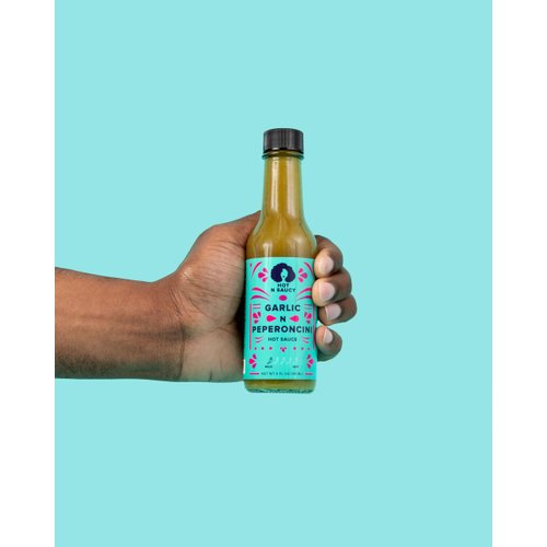 Hot N Saucy | Garlic N Peperoncini Hot Sauce, 5 fl oz