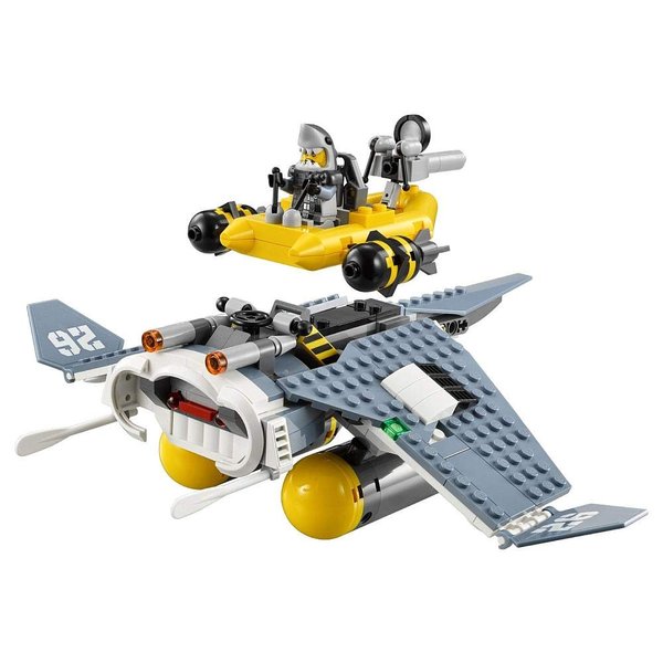 LEGO Ninjago Movie Manta Ray Bomber 70609 Building Kit (341 Piece)