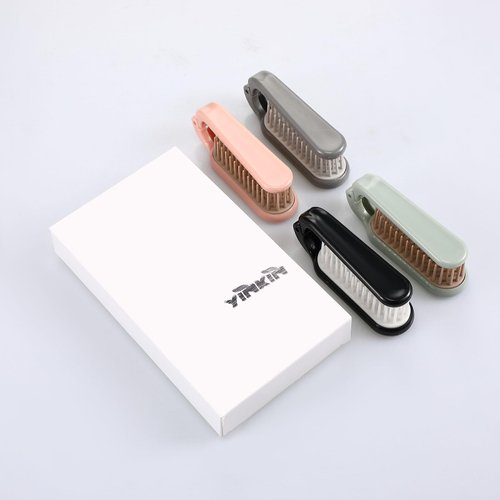 Yinkin 4 Pieces Folding Hair Brush Mini Foldable Hair Combs Compact Portable Pocket Size Travel Hair Brush for Women Men Family School Travel Car Gym Bag Purse (Multicolor)