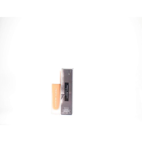 Fenty Beauty by Rihanna Pro Filt’r Soft Matte Longwear Liquid Foundation 400