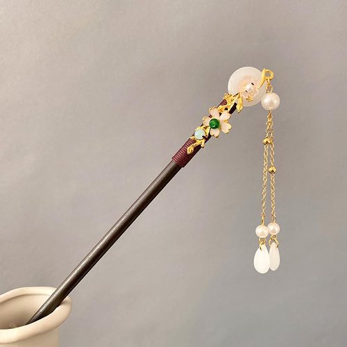 Generic 2 Pcs Asian Hair Sticks| Wooden Hairpin| Classic Style with Splendor Decorations|1#2#, Green