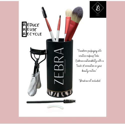 Eyelash Curler Pro, Zebra Design, Container Packaging for Makeup tools, Precision Curling, Long Lasting Volume, No Pinching, Soft Handle, Professional Beauty.