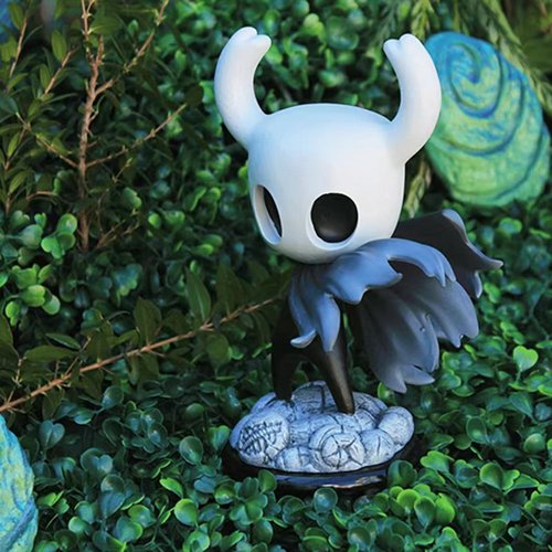 15cm/6.5 inch Hollow-Knight Game Character Collectible Figure Statue，Popular Game Hollow-Knight Action Figure, a Gift for Game Fans and Friends (Static Protagonist)