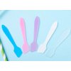 ericotry 100PCS Disposable Plastic Mini Cosmetic Spatula Scoop Cosmetic Skin Care Facial Cream Spatulas for Mixing and Sampling (Pink)