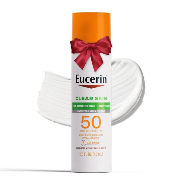 Eucerin Sun Clear Skin (Oil Control) SPF 50 Face Sunscreen Lotion, Hypoallergenic, Fragrance Free Sunscreen SPF 50 with Oil-Absorbing Minerals, 2.5 Fl Oz Bottle
