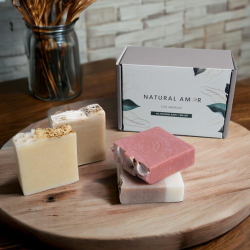 Natural Amor- Organic Handmade Soap Bar Set (4 Pack), Made with All Natural Ingredients, Essential Oils Scented Soap, Gentle Bars for Body & Face, Gift Set for Women & Men