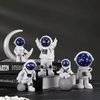 4PCS Cute Cartoon Creative Astronaut Figurine Resin Moon Spaceman Model Ornament Car Interior Figure for Astronaut Party Cake Topper Table Decoration ，With Exquisite High-End Gift Box。 (4PCS)