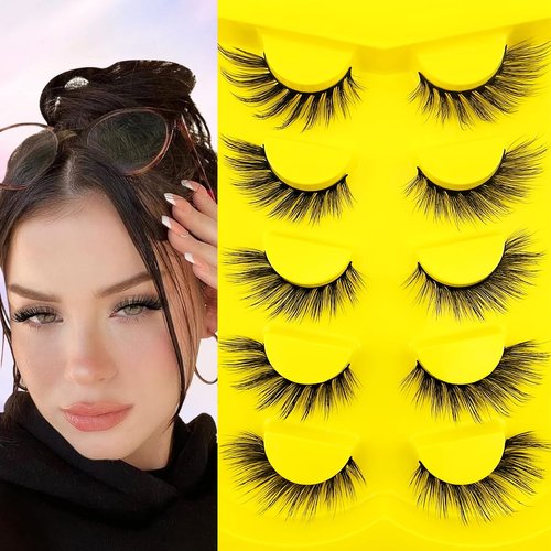 Fox Eye Lashes Wispy Eyelashes 18mm Cat-Eye Lashes Angel Wing Lashes Faux Mink False Eyelashes Natural Look 5 Pairs pack(Mao-11)