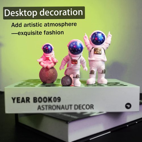 4PCS Astronaut Figurine, Blue Astronaut Figure Toy Desktop Ornaments Resin Outer Space Birthday Cupcake Spaceman for Kids Party Funny Gift, 3PCS Astronaut and 1PCS Keychain, Desk Decor, Shelf Decor