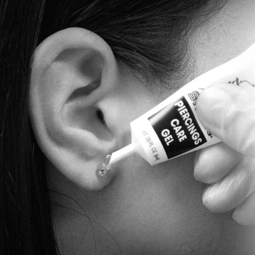 Studex Ear Piercing Care Gel – Ear Piercing Aftercare Gel with Soothing Aloe Extract to Protect Skin & Promote Recovery, Safe for Sensitive Skin (Pack of 2)…