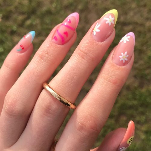 GLAMERMAID Press on Nails Medium Almond, Spring Summer Macaron Flower Glue on Gel Nails with Floral Smilling French Tip, 24Pcs Short Stiletto Acrylic False Nail Kit Full Cover Stick on Nails for Women
