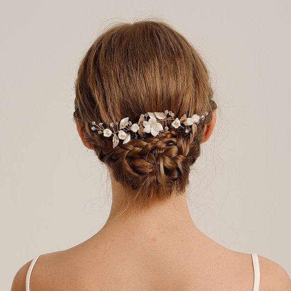 BERYUAN White Flowers Leaves Rhienstone Wedding Hair Comb Gold Leaves Flowers Hairpiece Gold Wedding Headband Rhinestone Crystal Gold Bridal Headpiece for Women