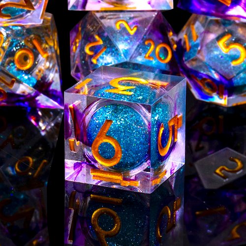 Role dice Liquid Core DND Dice Set, 7pcs Sharp Edge Dice for Role Playing Dungeons and Dragons Ttrpg with Gift Box, Handmade Resin D&D Dice RPG Role Playing Games Dice Set(Purple&Blue Quicksand)
