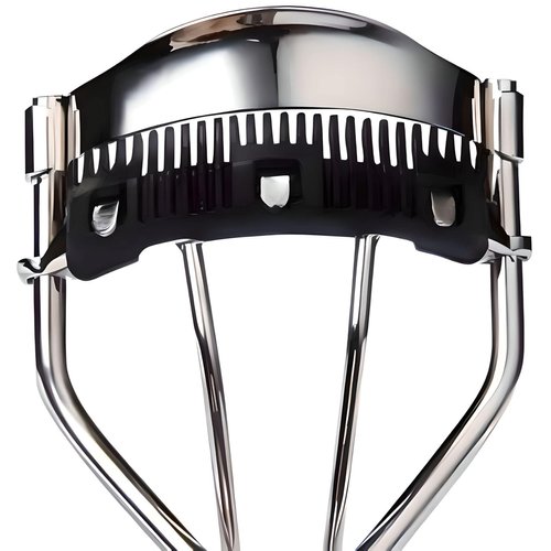 Eyelash Curler with Built-In Comb