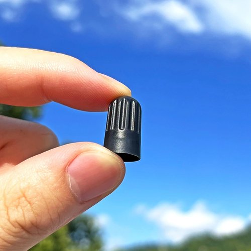 Black TPMS Plastic Tire Valve Stem Caps with Gasket Universal Long Air Dust Covers for TPMS20008 Rubber Valves丨Dustproof, Airtight Seal丨All-Weather, Leak-Proof Air Protection丨Light-Weight (8-Pack)