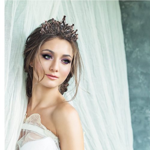 VELSCRUN Birthday Tiara for Women, Birthday Queen Crowns for Women, Gold, Happy Birthday Decorations Accessories