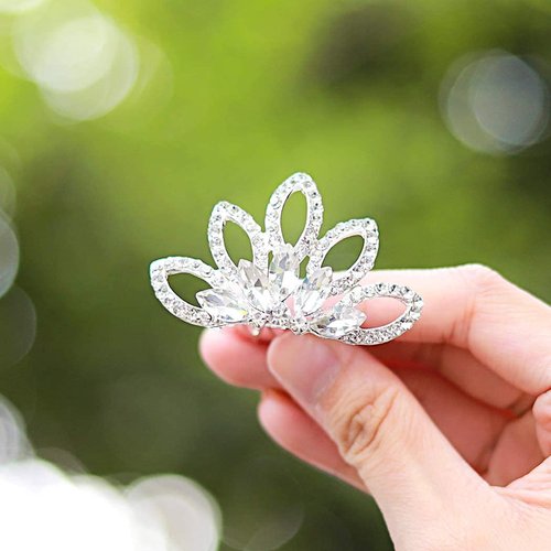 Yean Princess Crown Comb Mini Crystal Tiara Hair Comb Silver Rhinestone Tiara Birthday Party Favors Decorations and Accessories for Girls(Silver)