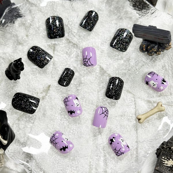 24Pcs Halloween Purple Press on Nails Short Square Fake Nails with Black Glitter Design Halloween Glue on Nails Full Cover False Nails Halloween Nails Stick on Nails for Women