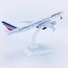 ZEZEFUFU 1:300 Scale Alloy France B777 Airplane Model with Display Stand Home Office Decoration Gifts