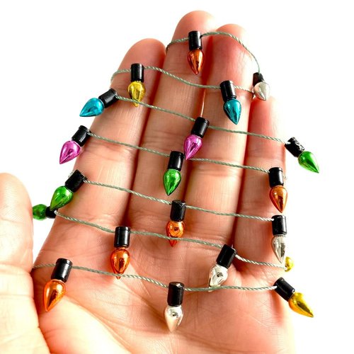 Peachcor Christmas Lights String of Miniature, Dollhouse Miniature Fake Light, Christmas Tree Fairy Lights Decorative, Metalic Multicoloured Dollhouse Miniatures (1mtr)
