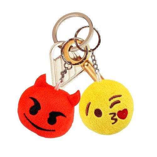 Dreampark Emoticon Party Favors, Emoticon Keychain 100 Pack Mini Plush Carnival Prizes for Kids Birthday Party Supplies Treasure Box School Prize Valentine Day Gifts for Kids Classroom Bulk Toy