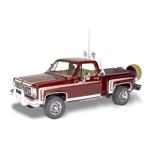 Level 4 Model Kit 1976 Chevrolet Sports Stepside 4x4 Pickup Truck 1/24 Scale Model by Revell