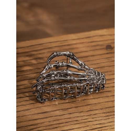 HAQUIL Metal Black Skeleton Hand Hair Clip, Skull Hand Hair Claw Clips, Goth Gothic Hairclips For Women and Girls Gift Hair Clamps Headwear Accessories