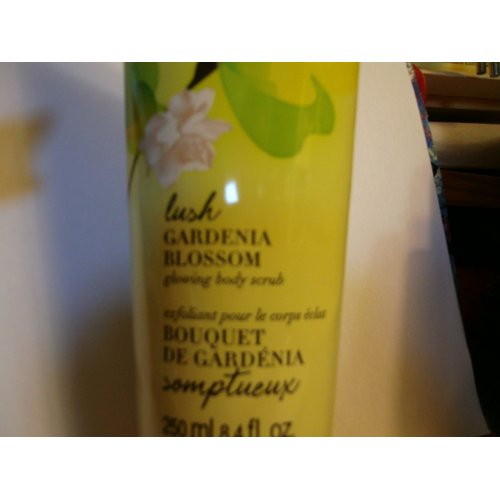 Avon Naturals Glowing Body Scrub (Lush Gardenia Blossom)