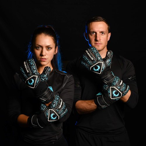 Renegade GK Triton Specter Goalie Gloves with Pro-Tek Fingersaves | 3.5+3mm Super Grip & 4mm Duratek | Black & Blue Soccer Goalkeeper Gloves (Size 5, Kids, Boys, Girls, Roll Cut, Level 2)